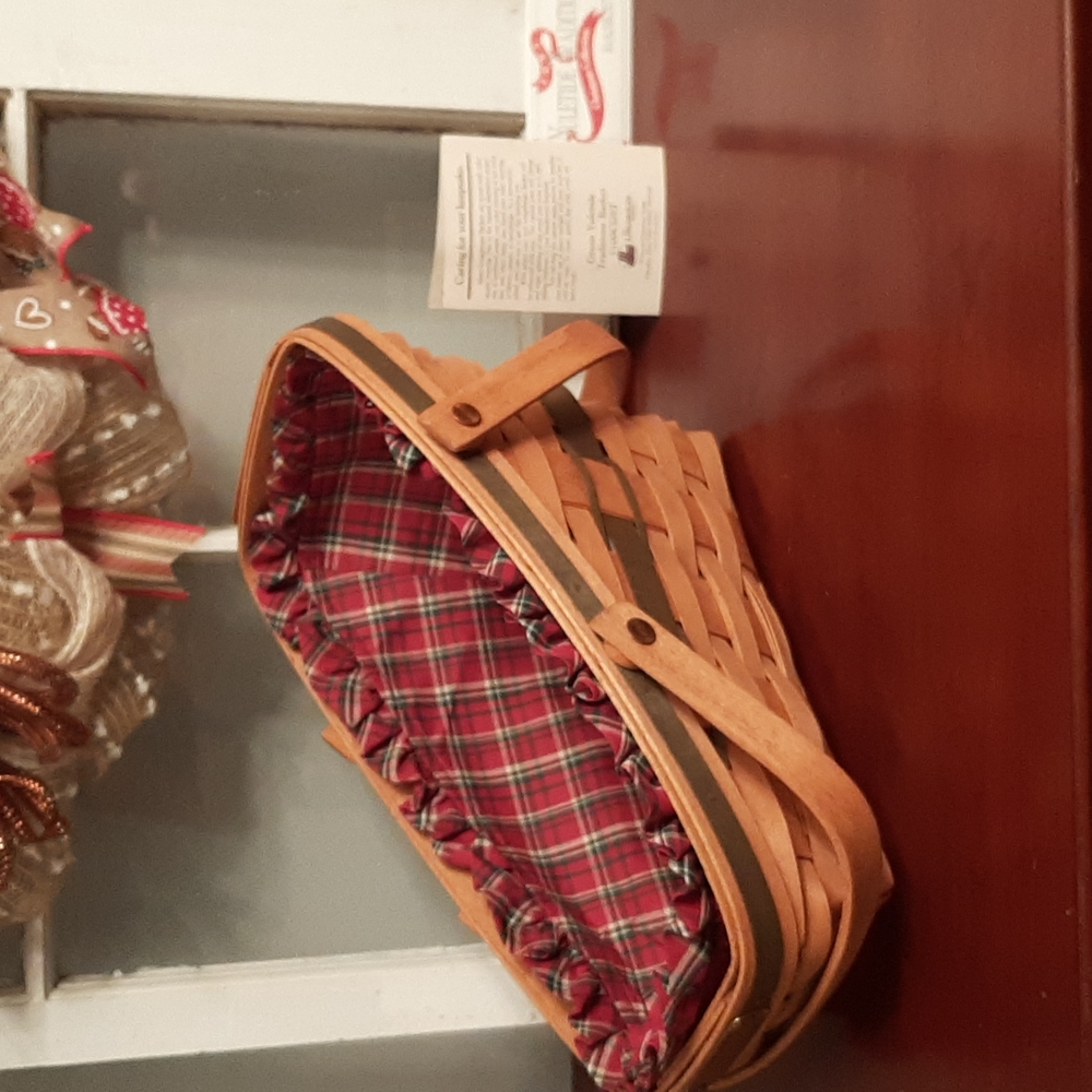 1991 Longaberger Christmas Yuletide Traditions basket